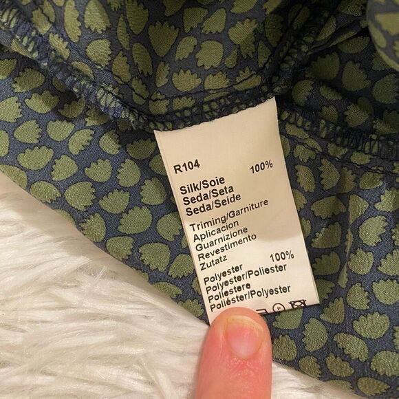 Gerard Darel Silk Short Sleeve Blouse in Green Blue Size 42 - Picture 5 of 9